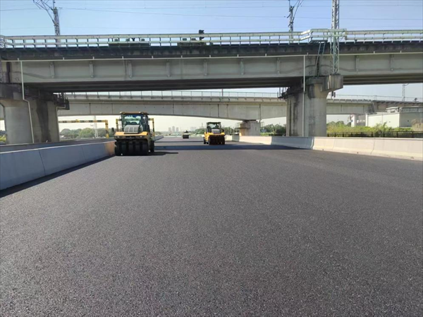 广州市白云区黄金围大路负责建成通车